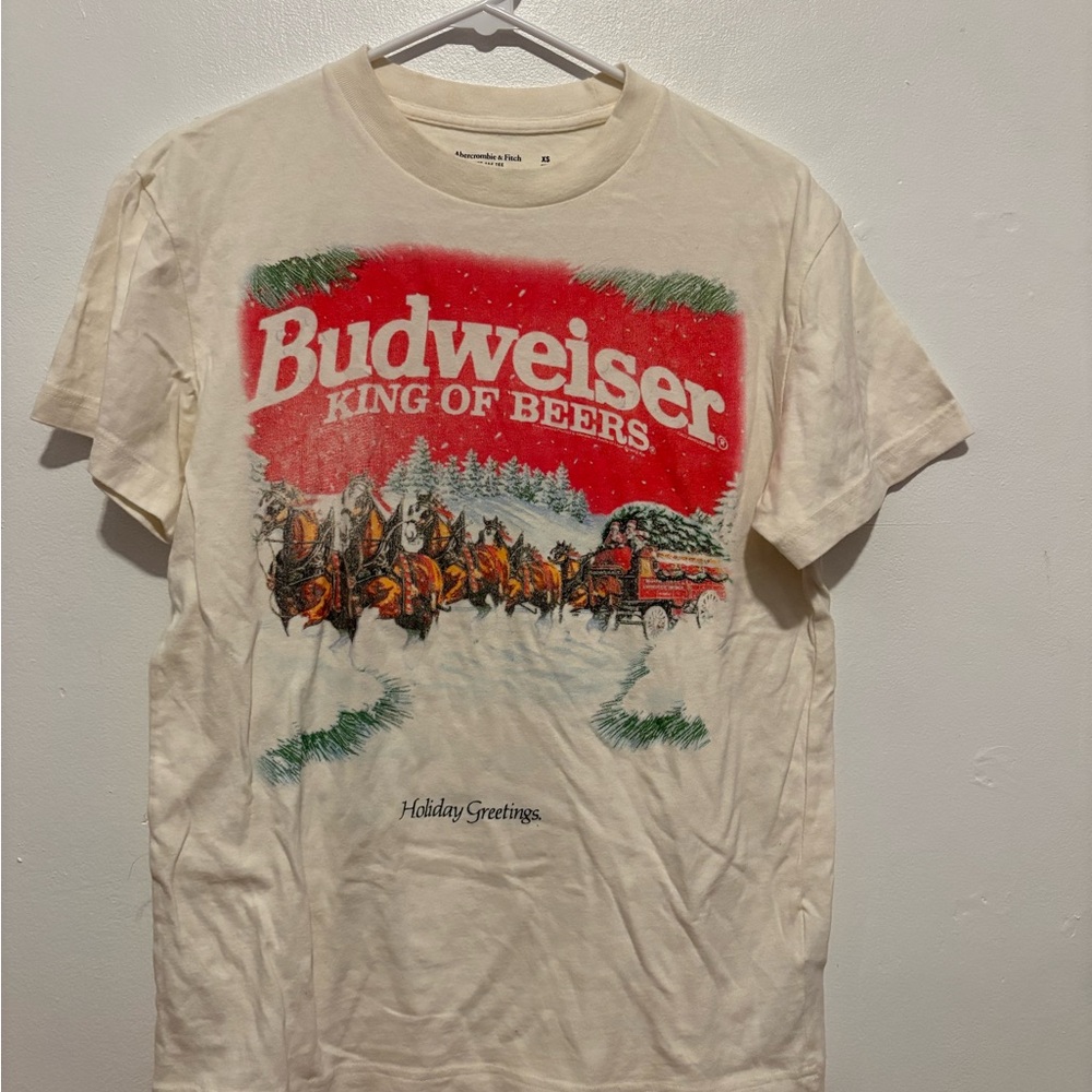 Vintage A&F Cream and Red Graphic Tee